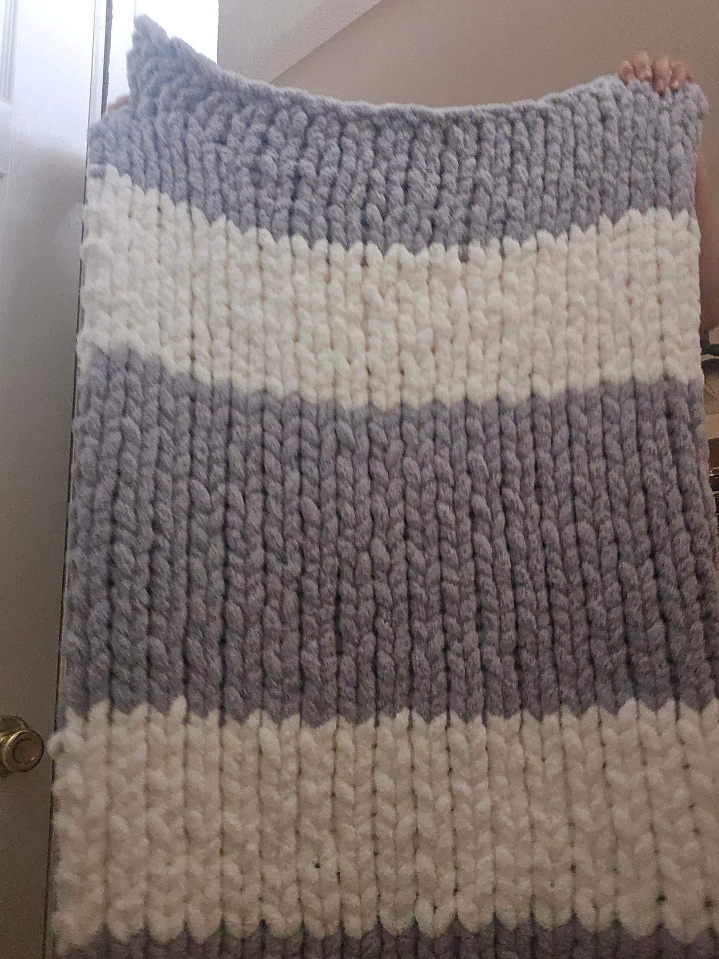 The Nimbus Throw | Hand Knit Cozy Blanket