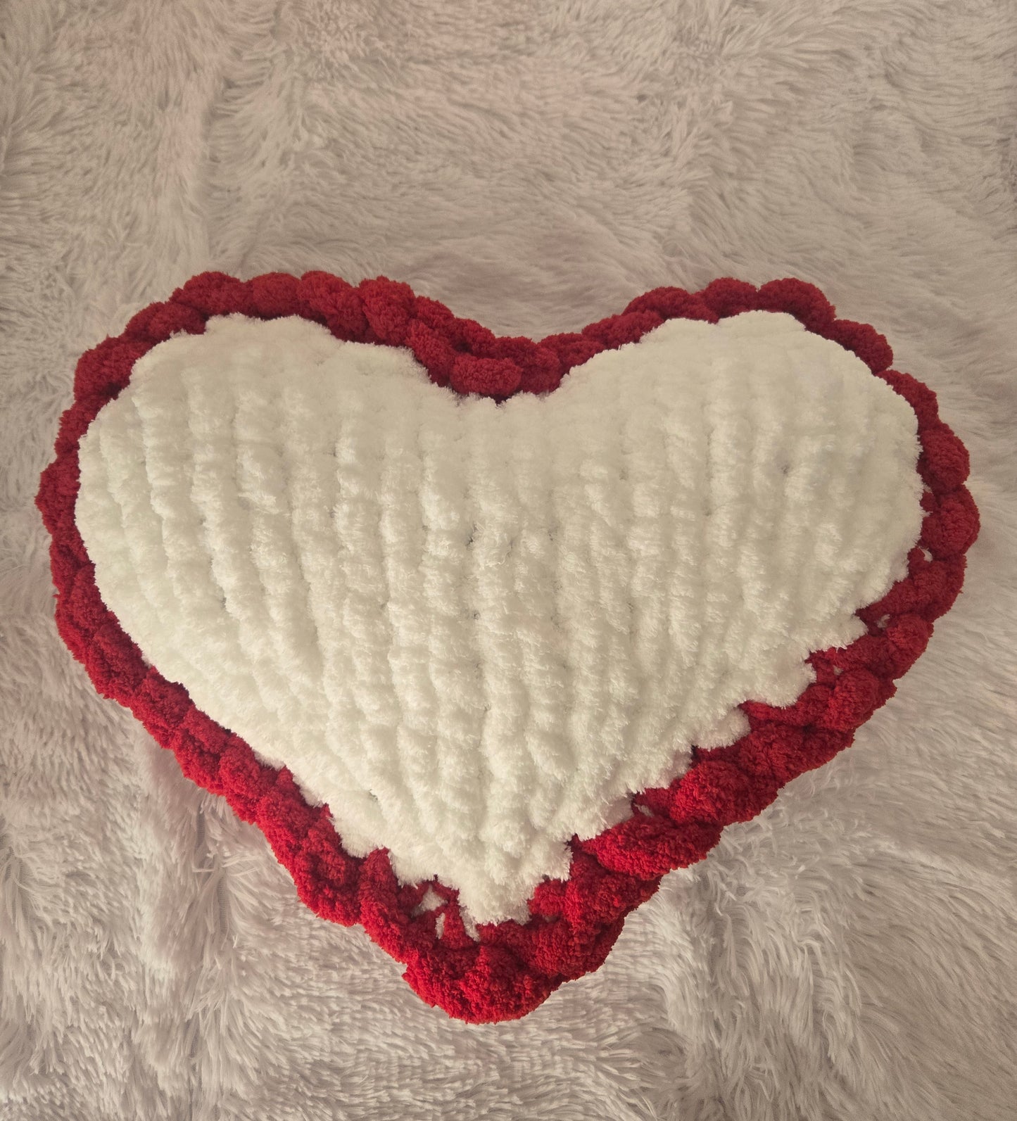 Plush Pulse Heart Hand-Knit Pillow | Accent Pillow Home Decor