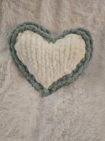 Plush Pulse Heart Hand-Knit Pillow | Accent Pillow Home Decor