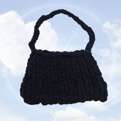 Puffin Puff Chunky Knit Purse