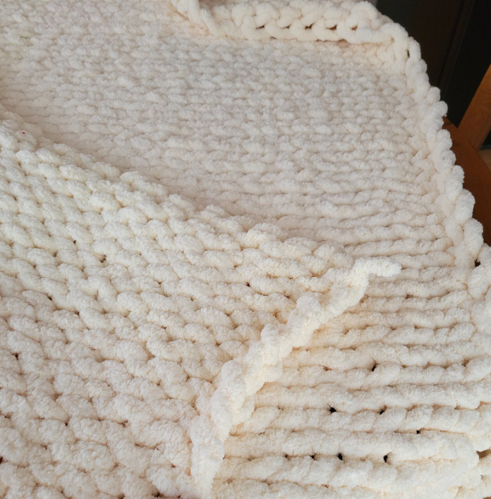 The Nimbus Throw | Hand Knit Cozy Blanket