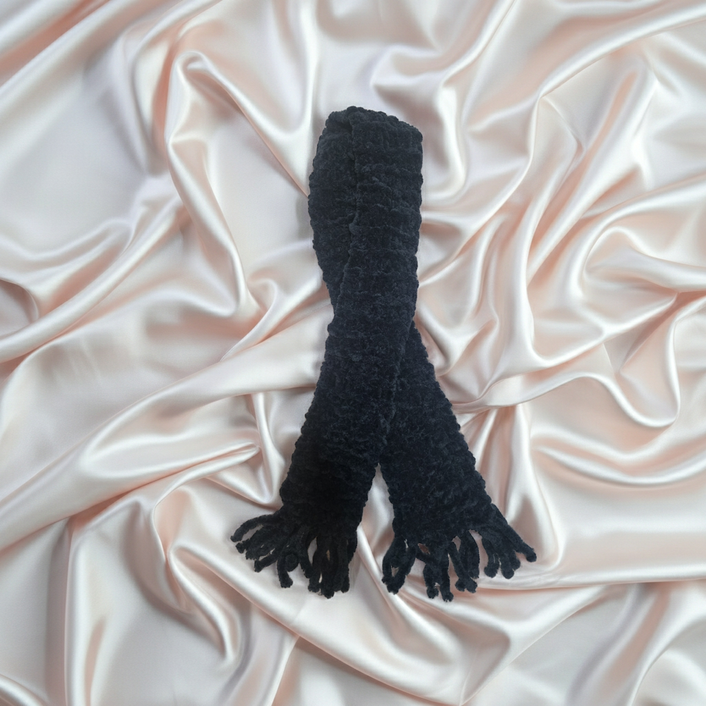Stratus Air Hand-Knit Lightweight Chenille Scarf – Soft, All-Season Wear